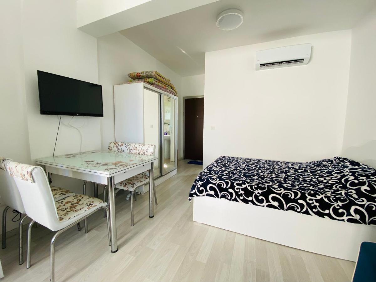 Prestige Studios Kyrenia  Luaran gambar